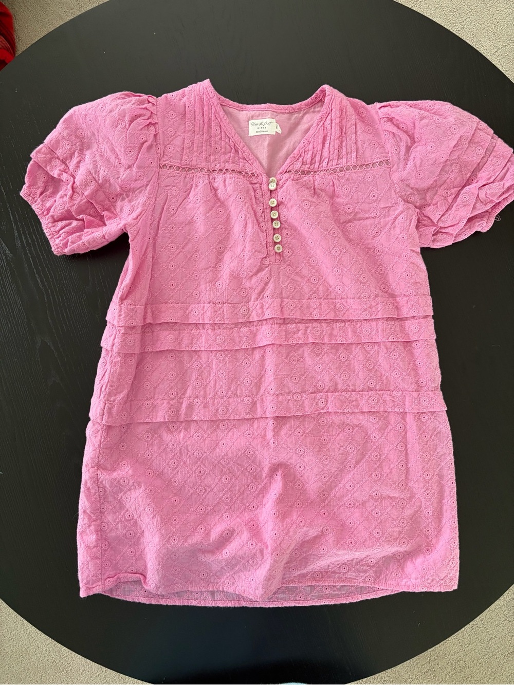 Shop The Mint Pink Eyelet Girls Short Sleeve Dress size 8-10